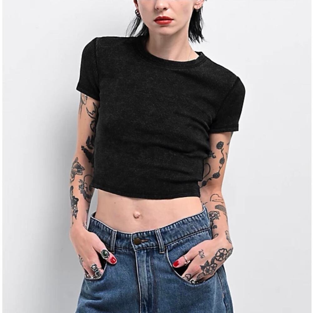 Zine Carmina Caviar Mineral Wash Thermal Crop T-Shirt
